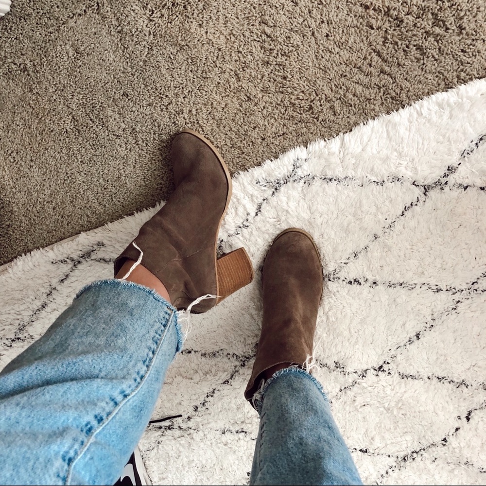 Urban Outfitters wood block suede ankle booties